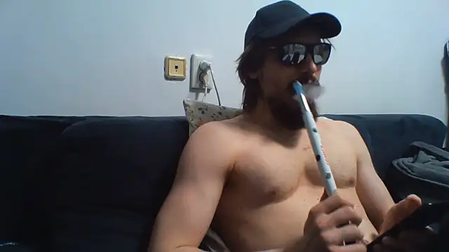Snapshot of KaelNox chatting on 06-12-26, 07:35 KaelNox online show from 06-12-26, 07:35