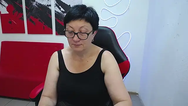 EmilyL0ve online show from 07-27-26, 05:20