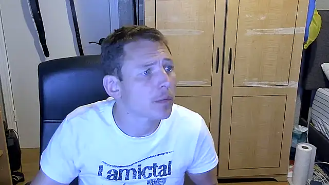 AurinSky online show from 06-14-26, 02:35