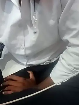 Snapshot of Sexy_sara09 chatting on 02-12-26, 04:29 Sexy sara09 online show from 02-12-26, 04:29