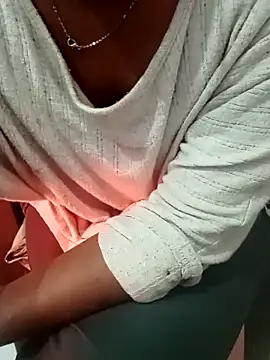 Snapshot of Sexy_sara09 chatting on 02-13-26, 03:57 Sexy sara09 online show from 02-13-26, 03:57