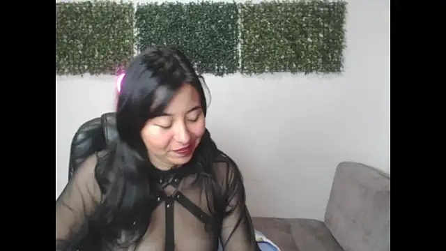 LolaOpalX online show from 01-13-26, 01:11