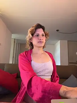 Snapshot of milablossom01 chatting on 05-24-26, 04:45 milablossom01 online show from 05-24-26, 04:45