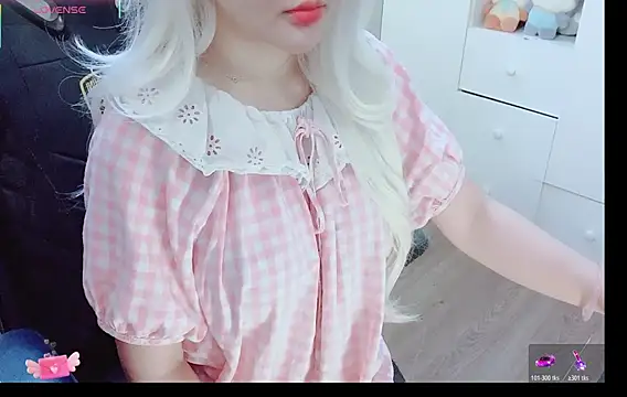 Junnatalie   online show from 03-26-26, 09:09