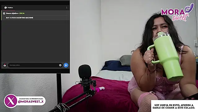 Snapshot of Mora_Sweet chatting on 01-12-26, 02:22 Mora Sweet online show from 01-12-26, 02:22