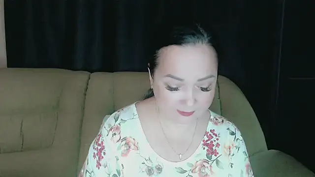 Snapshot of infinity_loveliness chatting on 10-05-25, 06:34 infinity loveliness online show from 10-05-25, 06:34