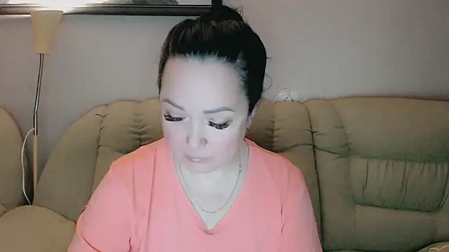 infinity loveliness online show from 11-22-25, 05:17