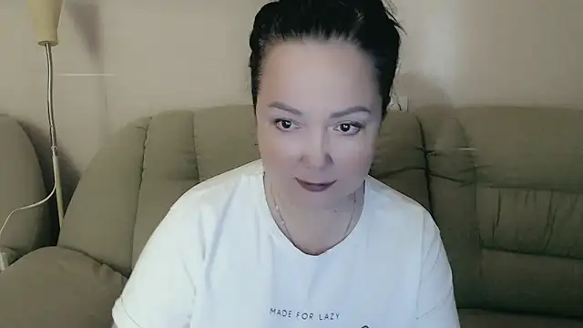 infinity loveliness online show from 12-20-25, 07:37