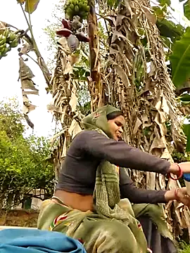 Snapshot of Jyoti_sekh chatting on 02-19-26, 10:44 Jyoti sekh online show from 02-19-26, 10:44