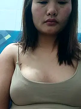 Snapshot of Sweet--Sexy chatting on 02-13-26, 06:59 Sweet--Sexy online show from 02-13-26, 06:59