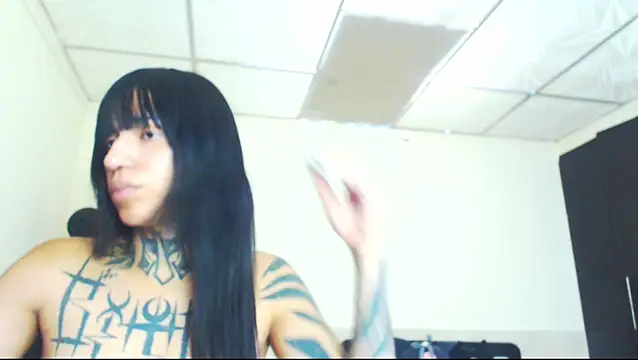 Snapshot of jazmin_wolf chatting on 06-11-26, 05:00 jazmin wolf online show from 06-11-26, 05:00