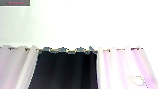 Megan VixenX online show from 02-26-26, 09:03