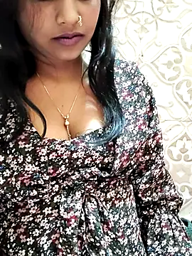 Snapshot of SA-K-SHI chatting on 02-02-26, 04:49 SA-K-SHI online show from 02-02-26, 04:49