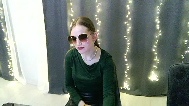 ZaraCharming online show from 02-18-26, 06:48