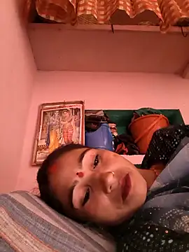 lodhi8080 online show from 04-10-26, 07:46