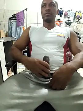 Snapshot of Betobob chatting on 03-19-26, 08:13 Betobob online show from 03-19-26, 08:13