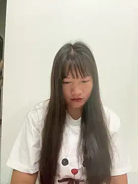 Suni-ii online show from 04-15-26, 10:32