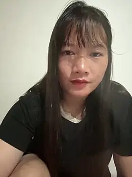 Suni-ii online show from 04-18-26, 11:27