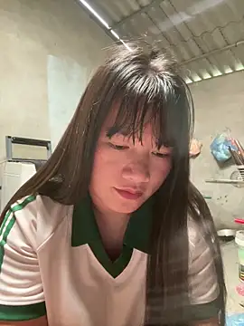 Suni-ii online show from 04-28-26, 03:00