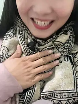 Snapshot of mode-bae chatting on 01-08-26, 02:36 mode-bae online show from 01-08-26, 02:36