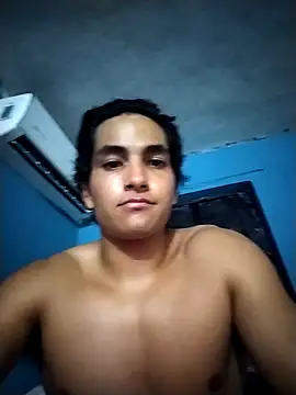 Snapshot of Xaviervtg chatting on 02-21-26, 08:26 Xaviervtg online show from 02-21-26, 08:26