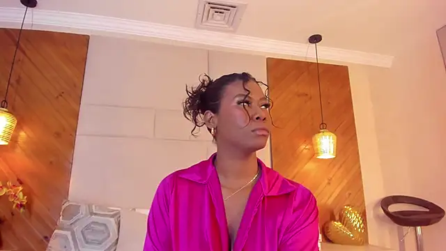 Snapshot of EroticAlana1 chatting on 05-31-26, 12:08 EroticAlana1 online show from 05-31-26, 12:08