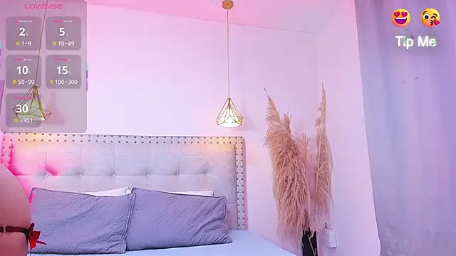 Mia dolls18 online show from 04-29-26, 04:16