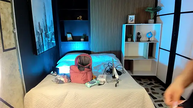 ThaliaBrookss  online show from 04-09-26, 05:18