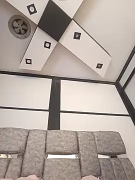 ThaliaBrookss  online show from 04-17-26, 04:32