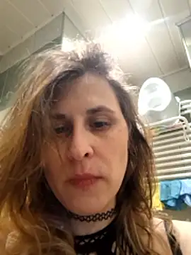 Snapshot of millfka chatting on 01-08-26, 02:41 millfka online show from 01-08-26, 02:41
