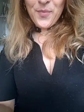 Snapshot of millfka chatting on 02-06-26, 12:52 millfka online show from 02-06-26, 12:52