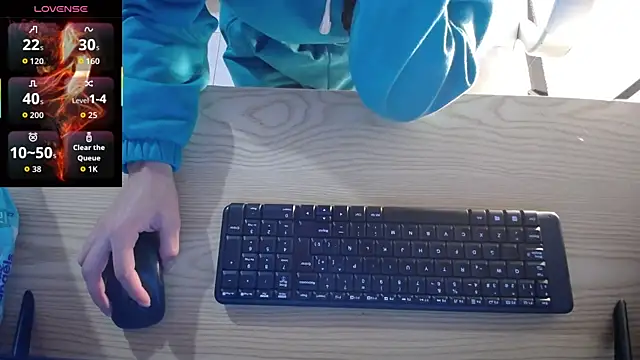 Snapshot of Nicolleth_tk chatting on 03-06-26, 03:14 Nicolleth tk online show from 03-06-26, 03:14