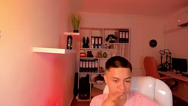 RicciRizzo online show from 05-30-26, 12:24