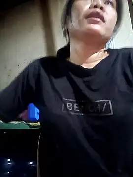 Hannah 4u online show from 01-16-26, 04:11