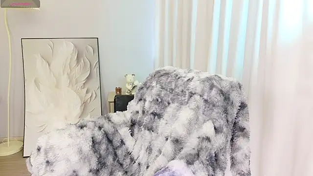 Miaomiao Baby520 online show from 04-18-26, 08:07