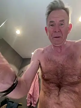 Pierre4tjyxx online show from 04-10-26, 04:28