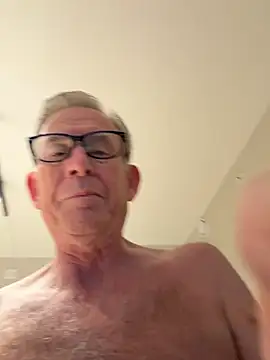 Pierre4tjyxx online show from 04-15-26, 04:52