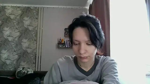 LxayBloom online show from 02-13-26, 08:32