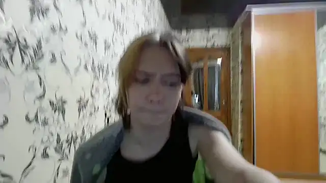 LxayBloom online show from 04-27-26, 01:03