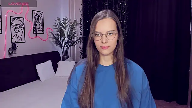 AyumiBlossom online show from 02-23-26, 11:18