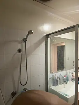 Milkmanjack online show from 02-10-26, 07:29