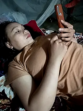 vanvan005 online show from 04-24-26, 12:35