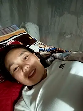 vanvan005 online show from 04-26-26, 02:04