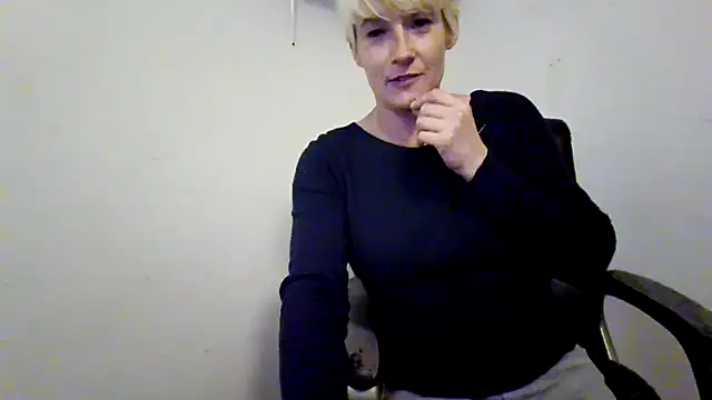 CrystalGeyserSmyth online show from 04-15-26, 02:13