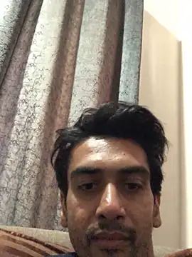 Snapshot of brown_leather chatting on 03-28-26, 02:44 brown leather online show from 03-28-26, 02:44