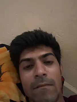 Snapshot of zxcvgf12300 chatting on 05-05-26, 10:01 zxcvgf12300 online show from 05-05-26, 10:01