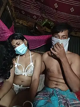 Snapshot of queenneha69 chatting on 03-06-26, 10:12 queenneha69 online show from 03-06-26, 10:12