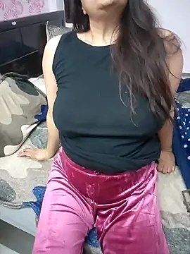 Candy-floss265 online show from 12-01-25, 06:24