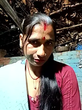 Hot bhi38 online show from 04-15-26, 08:20