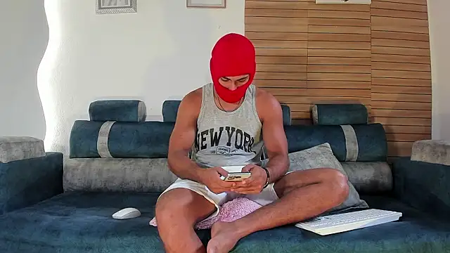 Snapshot of Leoonidas_38 chatting on 02-02-26, 02:49 Leoonidas 38 online show from 02-02-26, 02:49